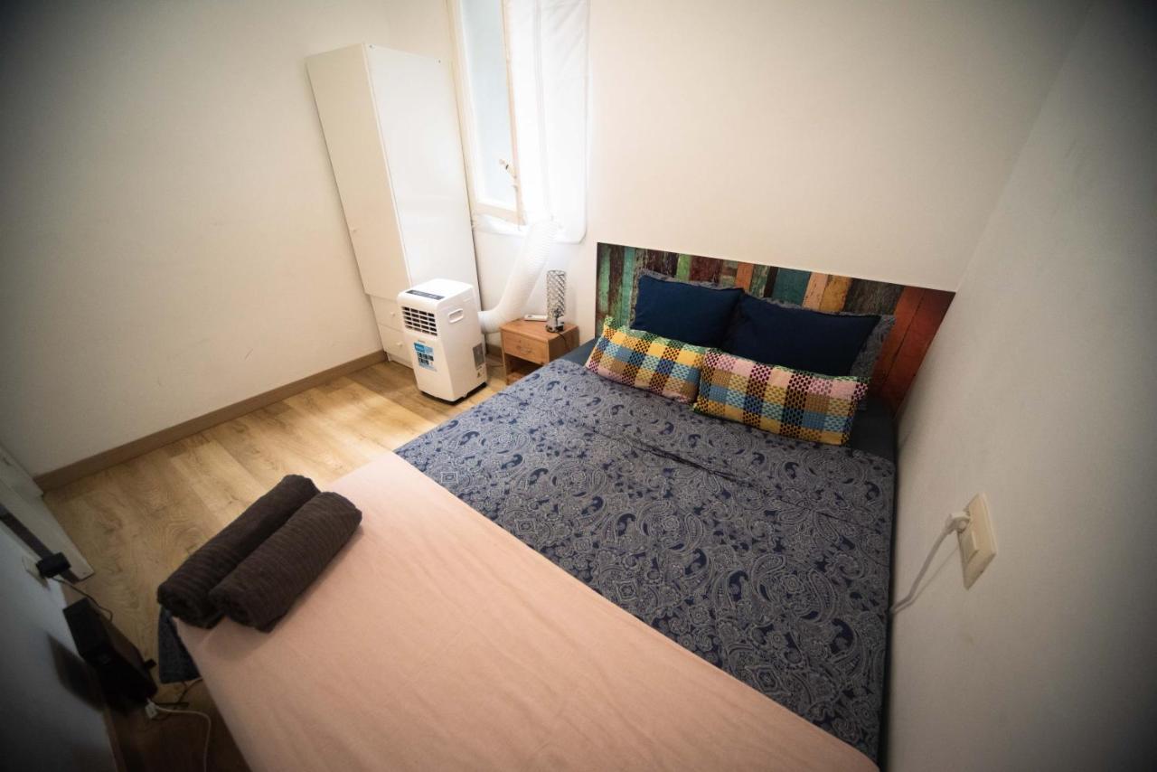By Port Vell Rooms Barcelona Bagian luar foto