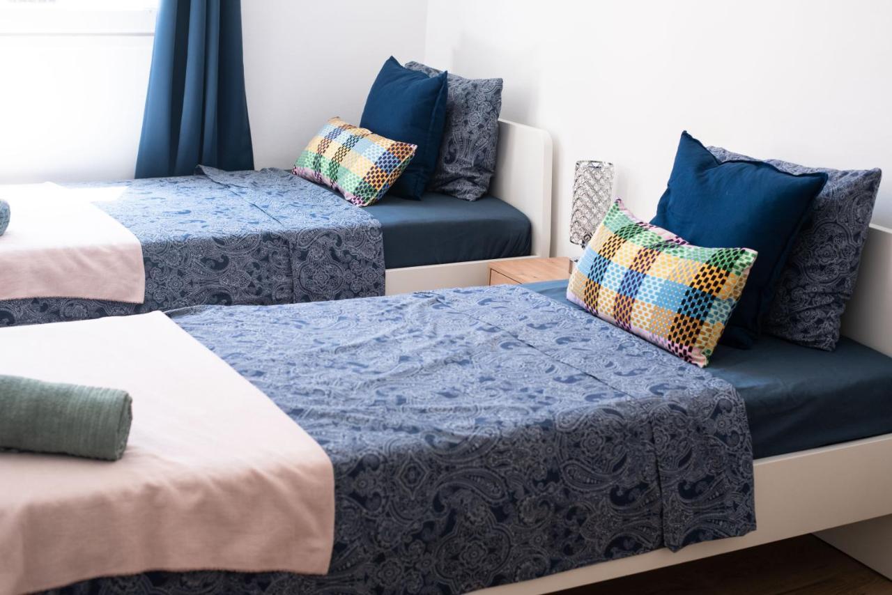 By Port Vell Rooms Barcelona Bagian luar foto