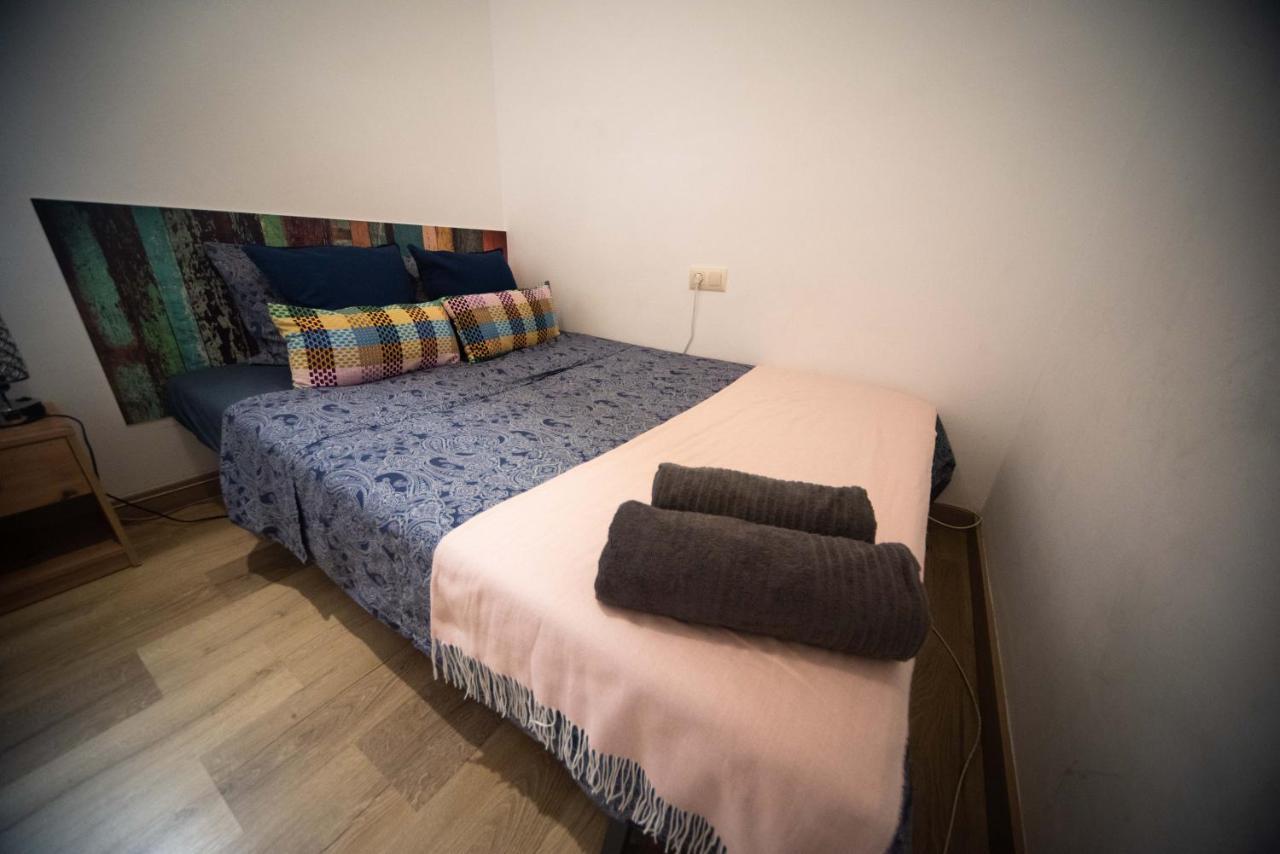 By Port Vell Rooms Barcelona Bagian luar foto
